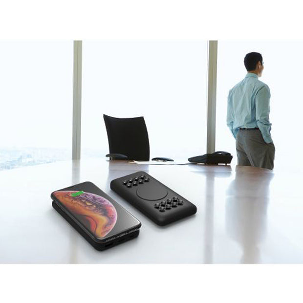 Qi Wireless Powerbank with Suction Cups